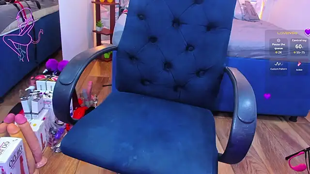 Charlotte Landry   online show from 03-18-26, 07:48