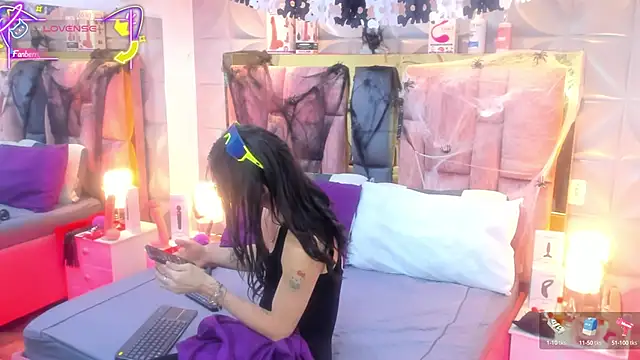 Snapshot of Charlotte_Landry__ chatting on 10-05-25, 03:14 Charlotte Landry   online show from 10-05-25, 03:14