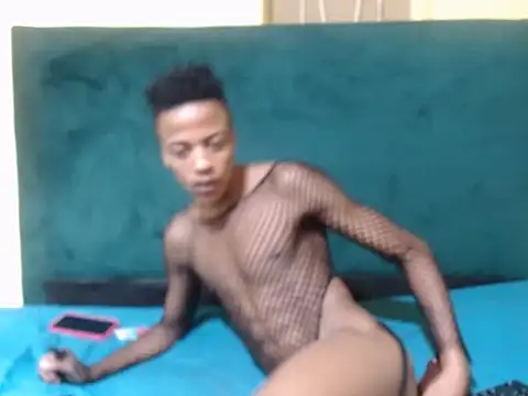 Freaky-Nicky18 online show from 11-15-25, 08:07