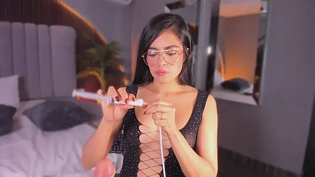 Isabellax21 online show from 02-20-26, 06:19