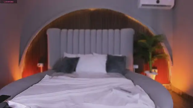 Isabellax21 online show from 02-26-26, 04:23