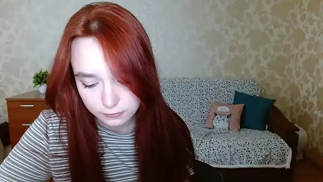 Snapshot of aFoxie chatting on 10-02-25, 12:03 aFoxie online show from 10-02-25, 12:03