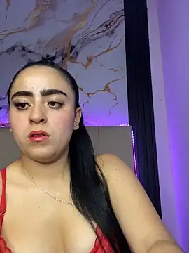 Snapshot of Elha_20 chatting on 09-23-25, 10:39 Elha 20 online show from 09-23-25, 10:39