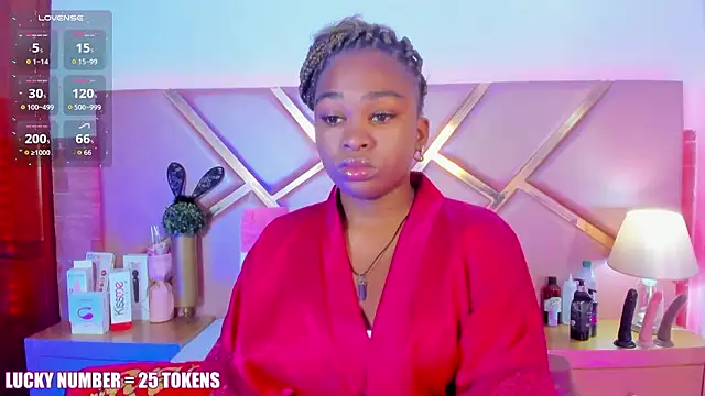 SophieSinclair online show from 03-25-26, 12:48