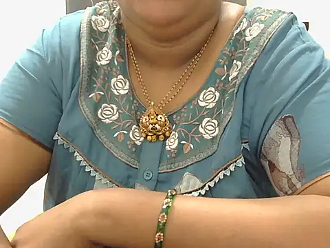 Snapshot of Nisha-telugu chatting on 07-26-26, 03:24 Nisha-telugu online show from 07-26-26, 03:24