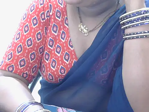 Snapshot of Nisha-telugu chatting on 05-22-26, 06:17 Nisha-telugu online show from 05-22-26, 06:17