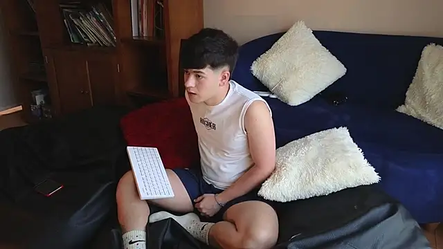 tightncuteass online show from 03-03-26, 09:00