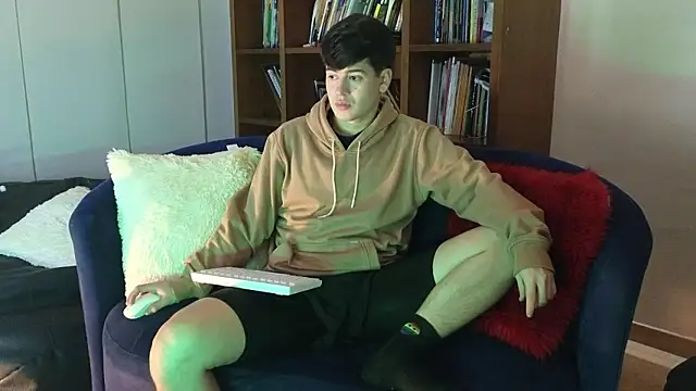 tightncuteass online show from 03-20-26, 02:45