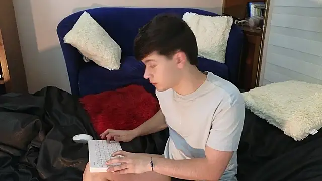 tightncuteass online show from 03-01-26, 02:22