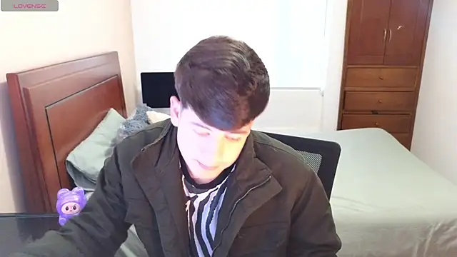 tightncuteass online show from 10-16-25, 10:18