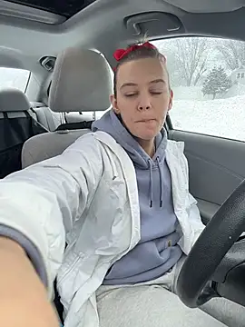 AllesandraLove online show from 02-06-26, 01:40