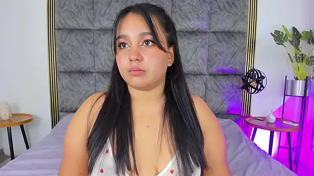 Snapshot of IvannaaVega chatting on 10-02-25, 04:27 IvannaaVega online show from 10-02-25, 04:27