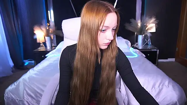 FoxyMayy online show from 10-15-25, 12:46