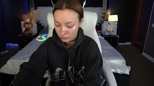 FoxyMayy online show from 02-22-26, 09:11