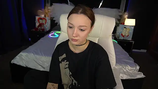 FoxyMayy online show from 02-20-26, 01:57