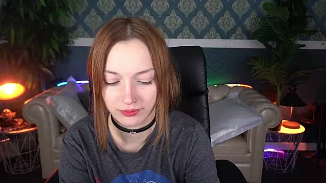 FoxyMayy online show from 03-25-26, 09:30