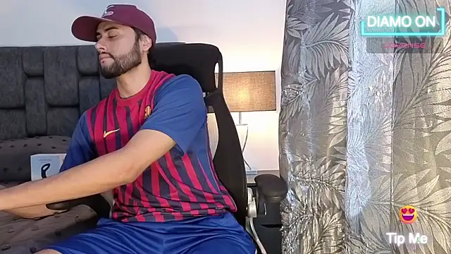 Thomas redcol online show from 10-26-25, 04:18