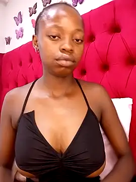 BlackberriesXxx online show from 02-20-26, 12:18