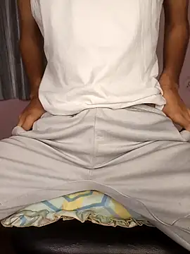 ash706339 online show from 02-25-26, 05:57