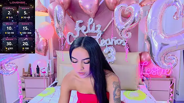 Leslie Bussh  online show from 01-10-26, 01:06