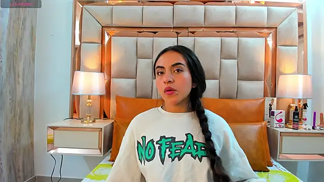 Leslie Bussh  online show from 11-09-25, 11:03