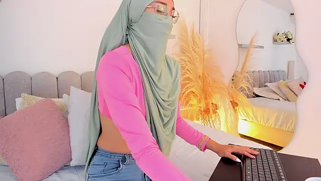 Ridwana  online show from 11-04-25, 12:31