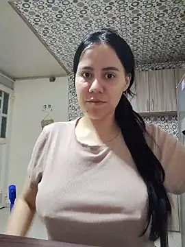 Snapshot of valen-sexx chatting on 06-10-26, 02:13 valen-sexx online show from 06-10-26, 02:13
