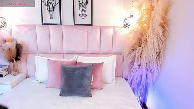 Adara  carter  online show from 01-15-26, 03:32