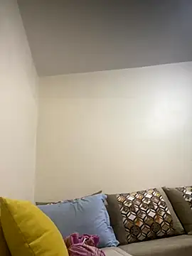 Wild-Nayra online show from 09-20-25, 01:27