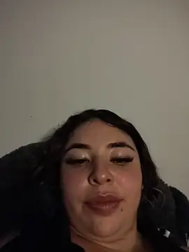 Bagiolett online show from 12-22-25, 12:11