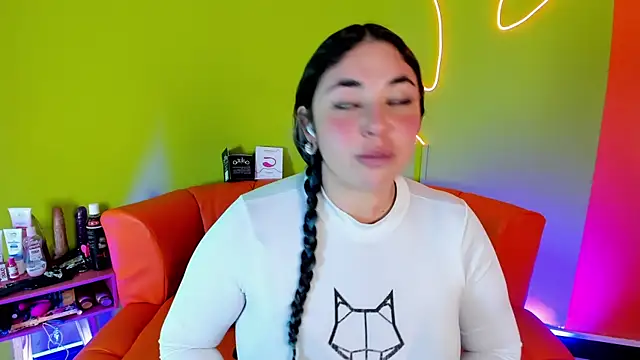 Bagiolett online show from 10-23-25, 07:12