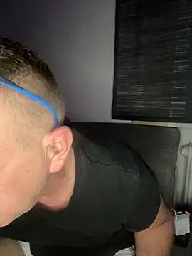 niezlomny75 online show from 09-17-25, 07:27