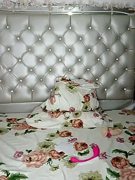 ZARAY 1118 online show from 11-20-25, 09:36