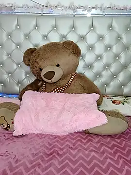 ZARAY 1118 online show from 10-28-25, 06:29