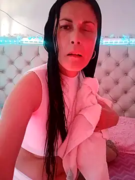 ZARAY 1118 online show from 10-26-25, 05:46