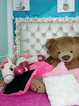 ZARAY 1118 online show from 10-13-25, 08:10