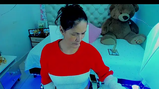 ZARAY 1118 online show from 09-19-25, 12:25