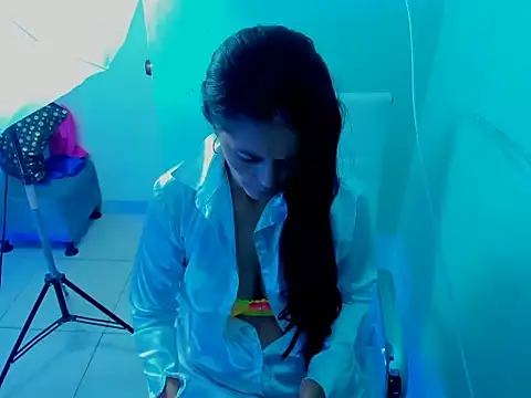 ZARAY 1118 online show from 10-07-25, 07:15