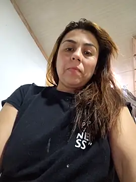 vanessa-titisM online show from 04-24-26, 03:08