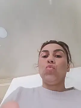vanessa-titisM online show from 07-12-26, 06:31