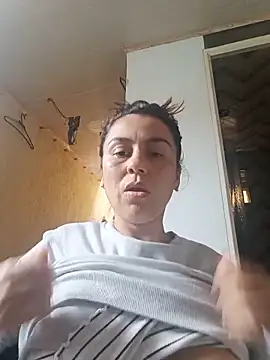 vanessa-titisM online show from 05-31-26, 04:57