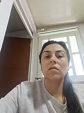 vanessa-titisM online show from 05-29-26, 08:26