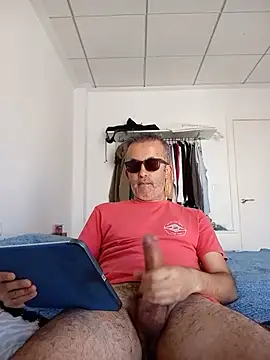 EmilioTaladdro online show from 05-28-26, 11:16
