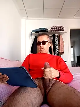 EmilioTaladdro online show from 03-17-26, 08:28