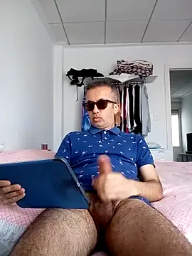 EmilioTaladdro online show from 05-05-26, 10:18