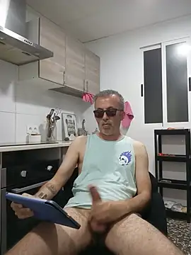 EmilioTaladdro online show from 05-27-26, 09:11
