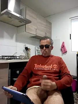 EmilioTaladdro online show from 04-01-26, 06:04