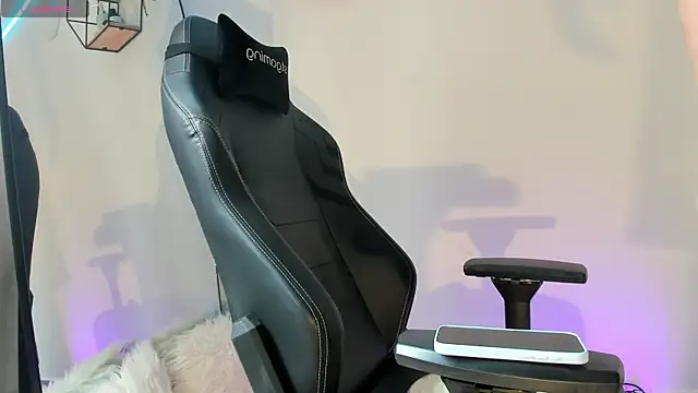 Snapshot of Im_Juaniito chatting on 09-19-25, 05:39 Im Juaniito online show from 09-19-25, 05:39