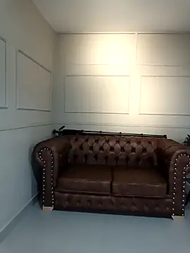 ArielBlossom    online show from 12-04-25, 11:09