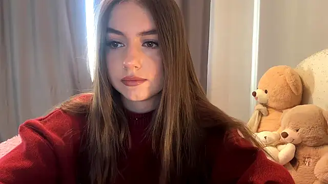Snapshot of CatherinDream chatting on 10-13-25, 02:13 CatherinDream online show from 10-13-25, 02:13
